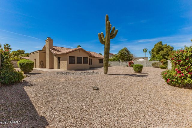 1638 E FAIRVIEW Street, Chandler, AZ 85225