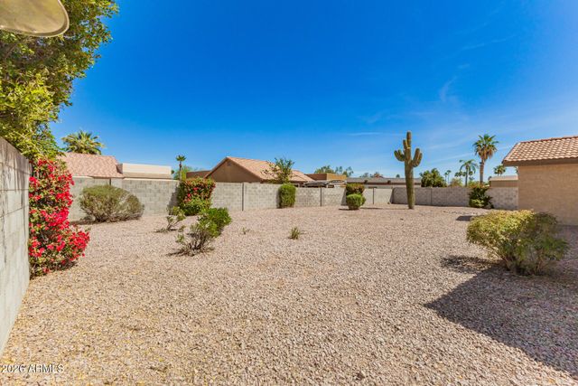 1638 E FAIRVIEW Street, Chandler, AZ 85225