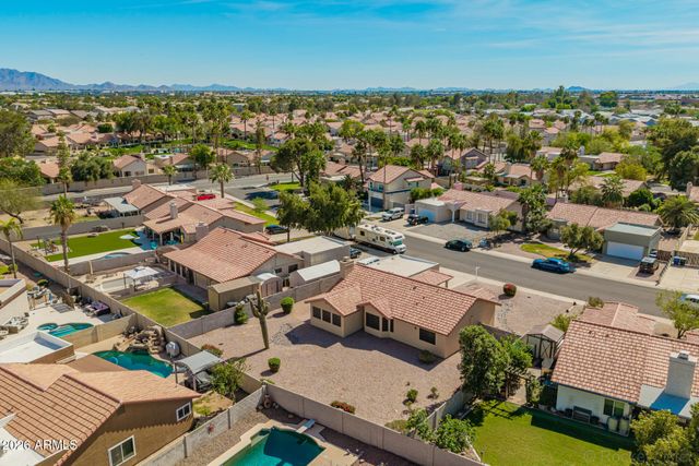 1638 E FAIRVIEW Street, Chandler, AZ 85225