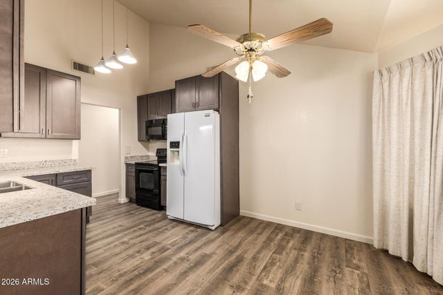 1638 E FAIRVIEW Street, Chandler, AZ 85225