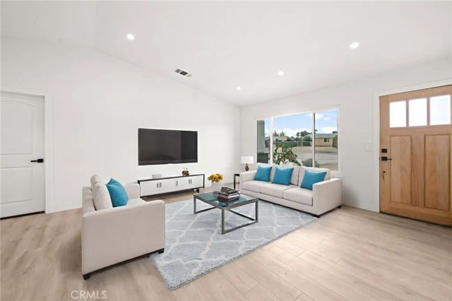 15512 Pahute, Victorville, CA 92395