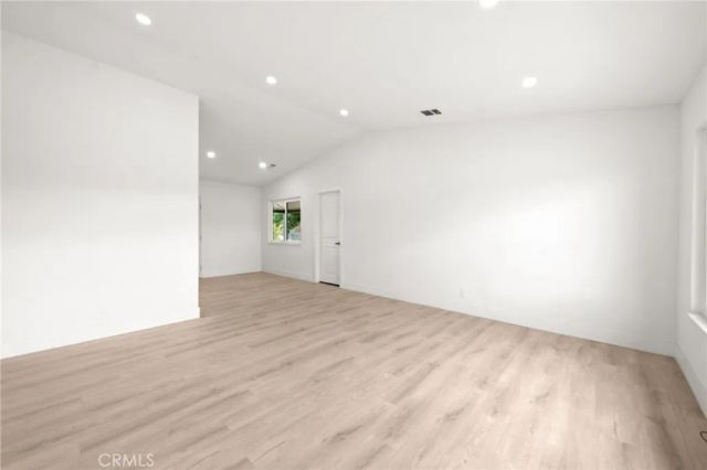 15512 Pahute, Victorville, CA 92395