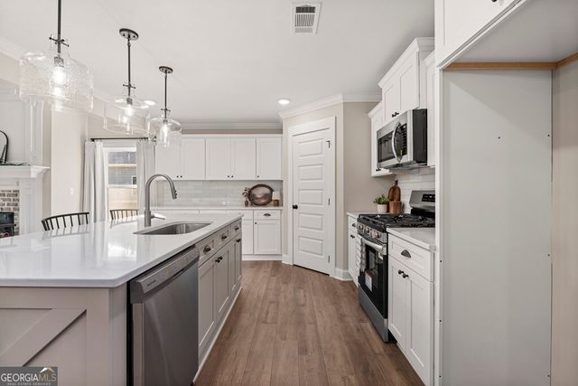 116 Chinaberry Street, Pine Mountain, GA 31822