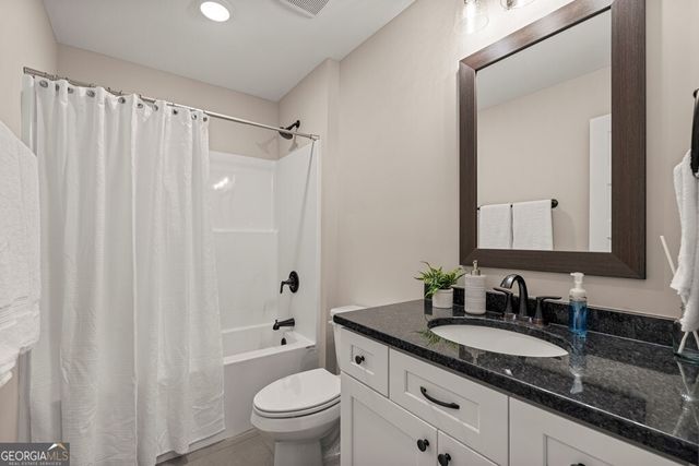 116 Chinaberry Street, Pine Mountain, GA 31822