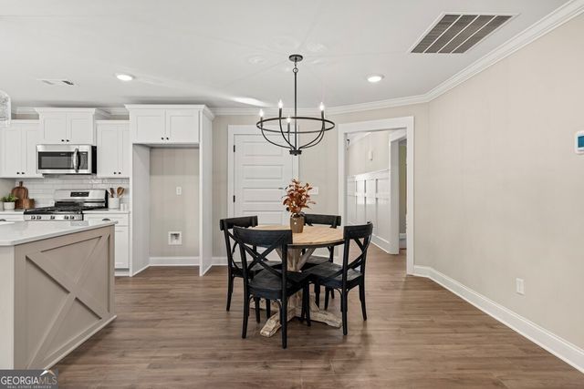 116 Chinaberry Street, Pine Mountain, GA 31822