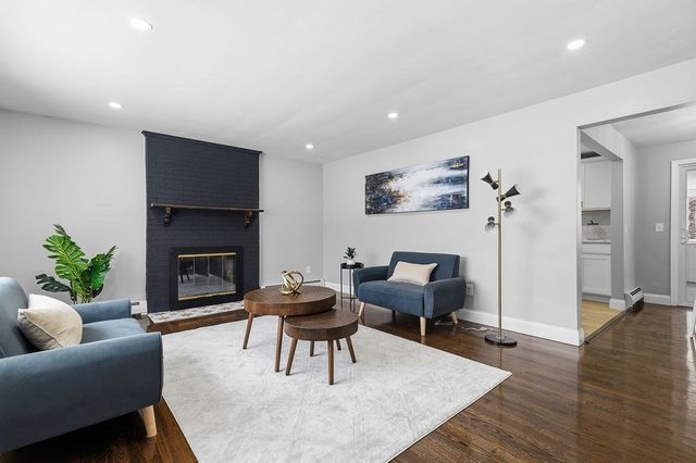 28 Ruth Dr, Marlborough, MA 01752