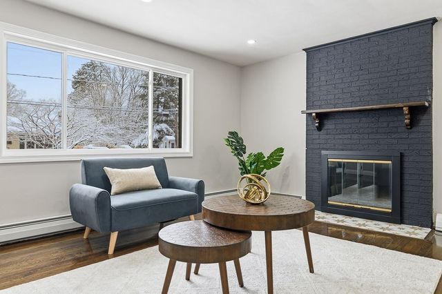 28 Ruth Dr, Marlborough, MA 01752