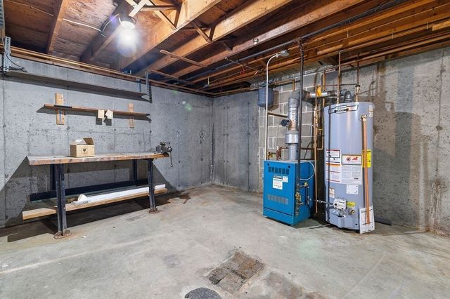 28 Ruth Dr, Marlborough, MA 01752