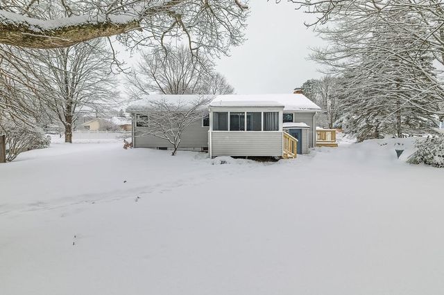 28 Ruth Dr, Marlborough, MA 01752