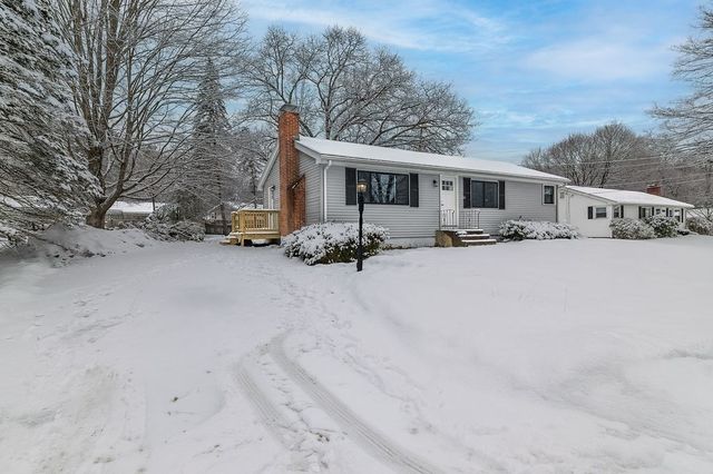 28 Ruth Dr, Marlborough, MA 01752