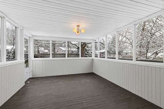 28 Ruth Dr, Marlborough, MA 01752