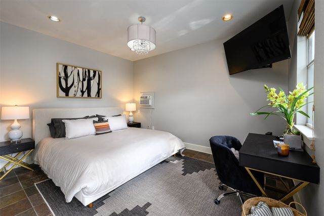 5740 Morningside Avenue, Dallas, TX 75206