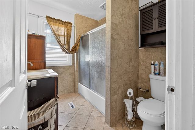 1485 Robinwood Avenue, Lakewood, OH 44107