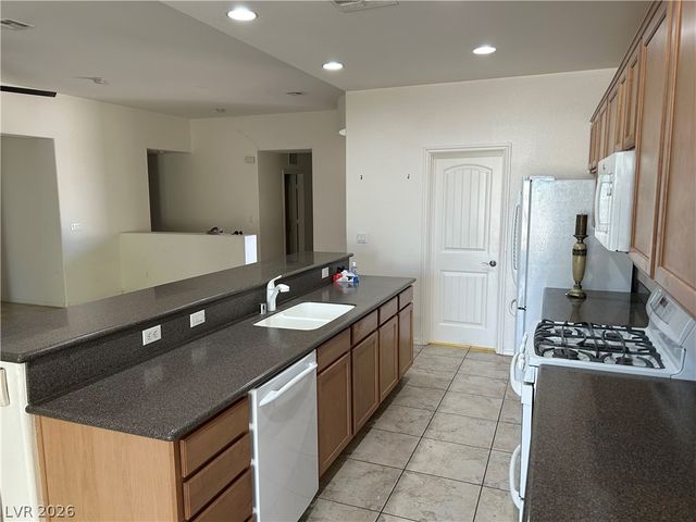 3698 Blake Canyon Drive, North Las Vegas, NV 89032