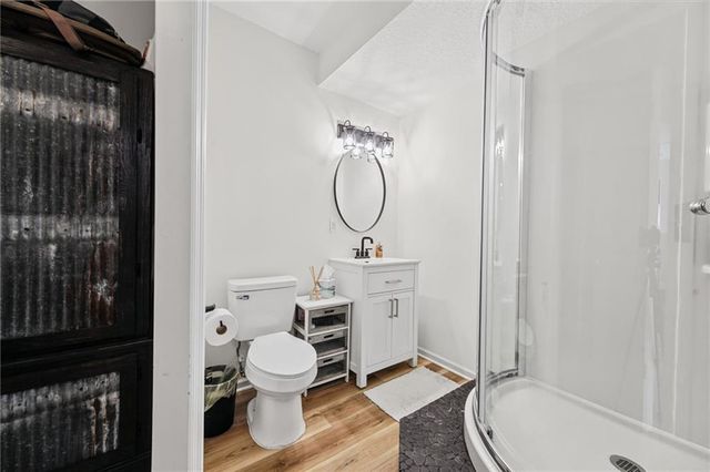 810 S Morgan Drive, Peculiar, MO 64078