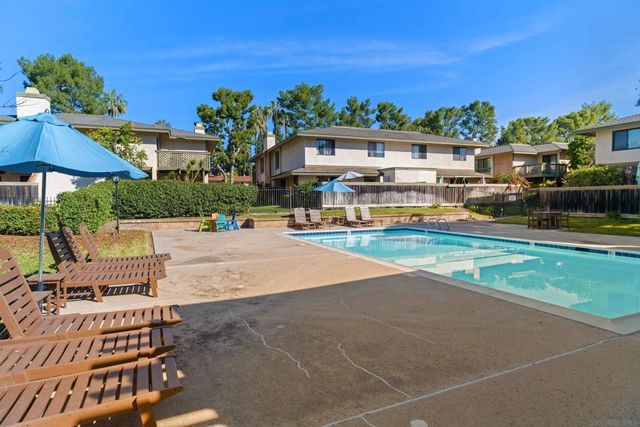 5995 Caminito Yucatan, San Diego, CA 92108