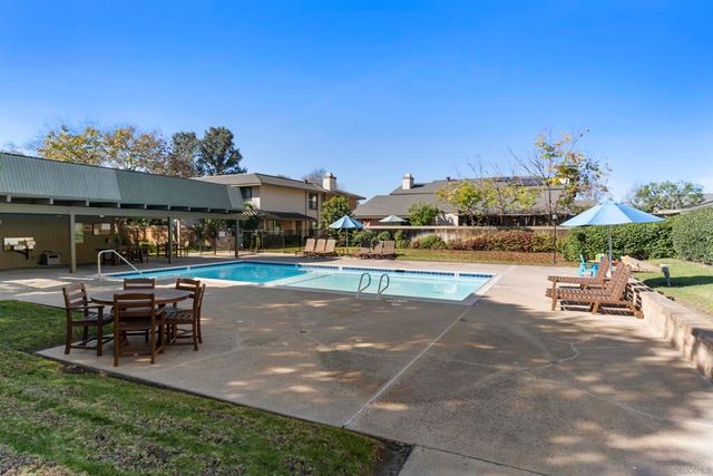 5995 Caminito Yucatan, San Diego, CA 92108