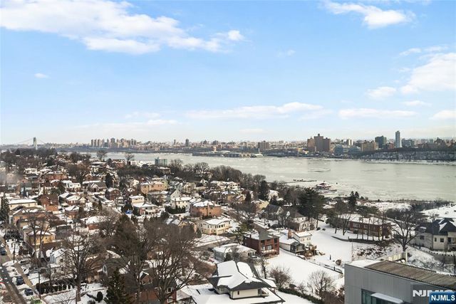 320 Adolphus Avenue PH 02, Cliffside Park, NJ 07010