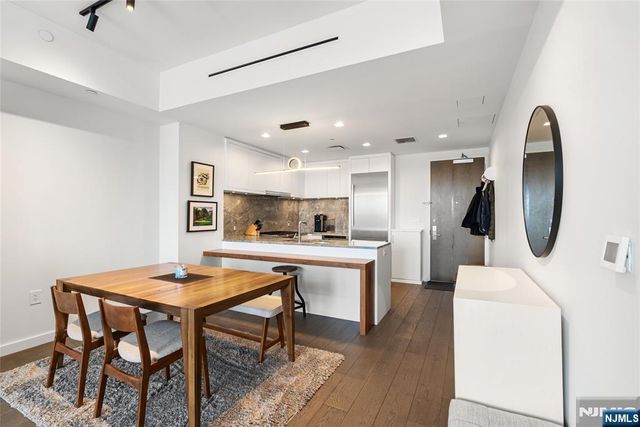 320 Adolphus Avenue PH 02, Cliffside Park, NJ 07010