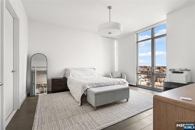 320 Adolphus Avenue PH 02, Cliffside Park, NJ 07010