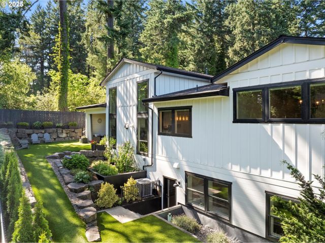 13585 GOODALL Rd, Lake Oswego, OR 97034