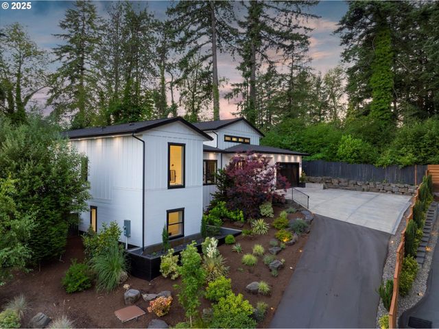 13585 GOODALL Rd, Lake Oswego, OR 97034