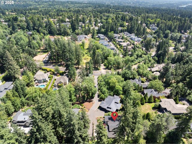 13585 GOODALL Rd, Lake Oswego, OR 97034