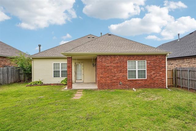 5917 SE 71st Street, Oklahoma City, OK 73135