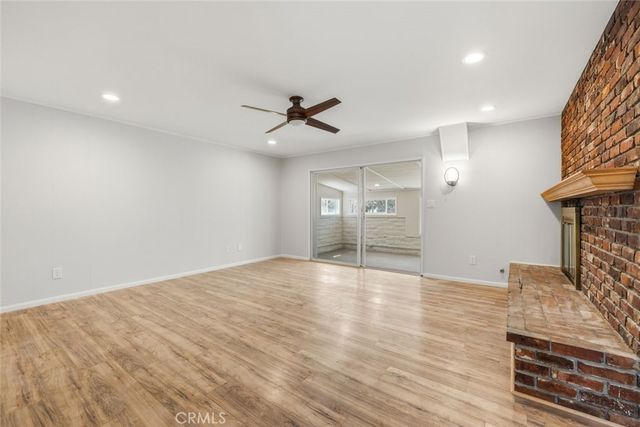 48 Mansfield Lane, Camarillo, CA 93010