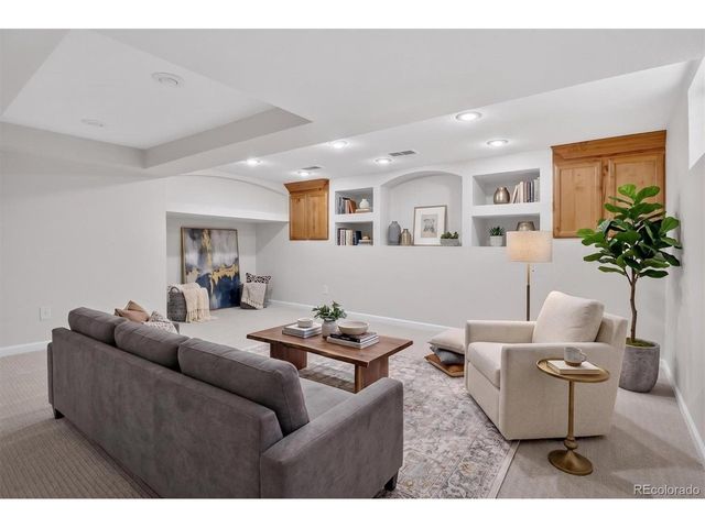 4954 N Grove St, Denver, CO 80221
