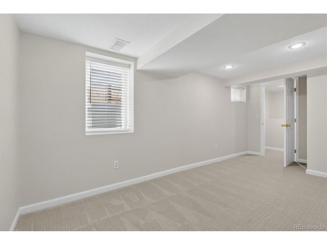 4954 N Grove St, Denver, CO 80221