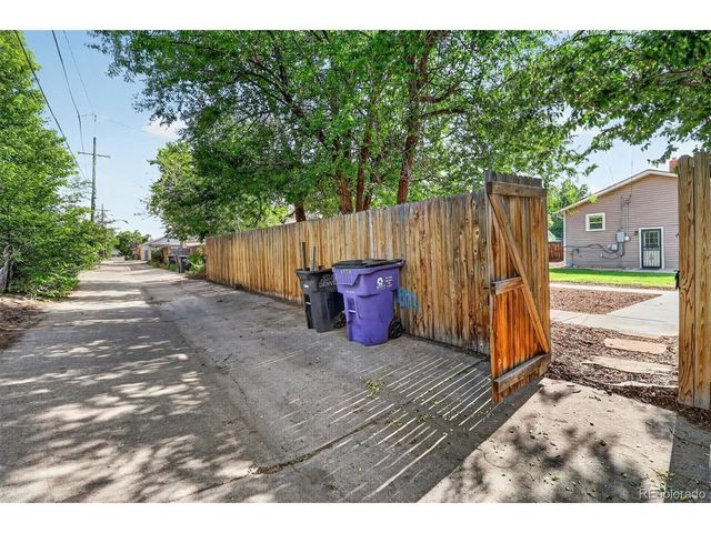 4954 N Grove St, Denver, CO 80221