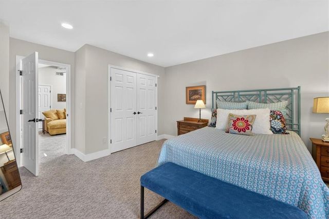 4621 W 89th Street, Prairie Village, KS 66207