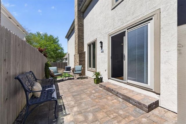 4621 W 89th Street, Prairie Village, KS 66207