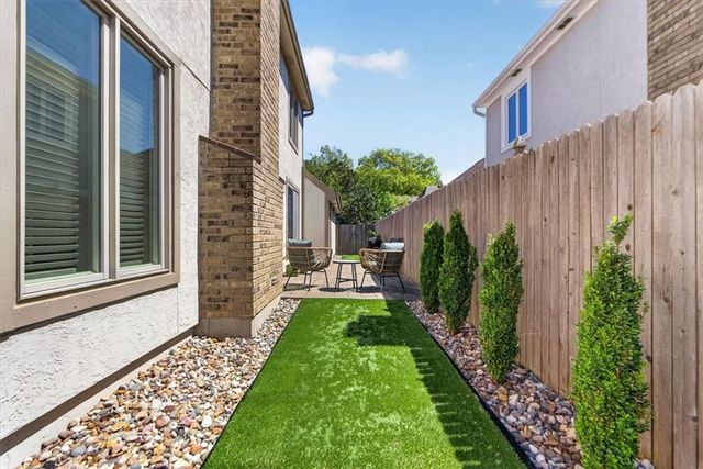 4621 W 89th Street, Prairie Village, KS 66207