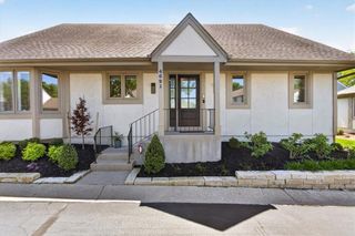 4621 W 89th Street, Prairie Village, KS 66207