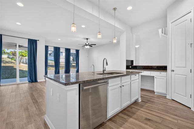 816 Mediterranean DR, Leander, TX 78641