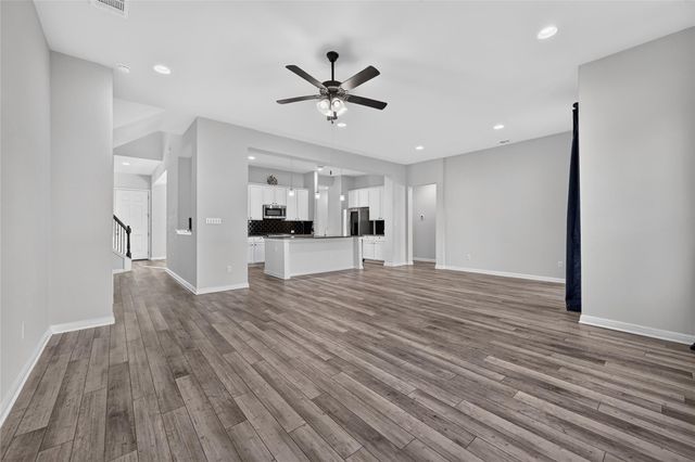 816 Mediterranean DR, Leander, TX 78641