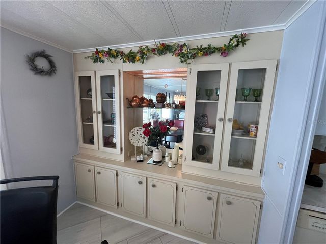 900 JOLANDA CIRCLE, Venice, FL 34285