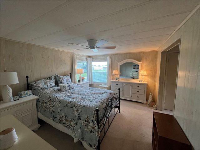 900 JOLANDA CIRCLE, Venice, FL 34285