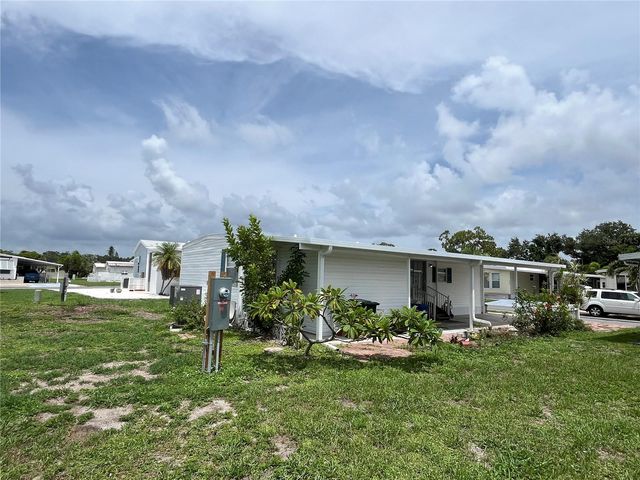 900 JOLANDA CIRCLE, Venice, FL 34285