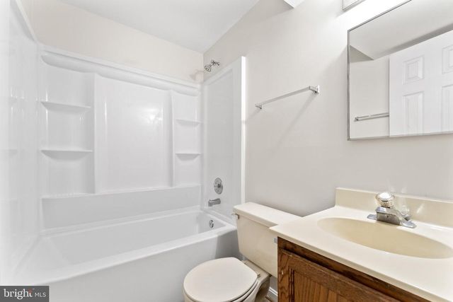 12820 LAKE WILDERNESS LN, Spotsylvania, VA 22551