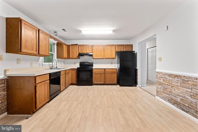 12820 LAKE WILDERNESS LN, Spotsylvania, VA 22551
