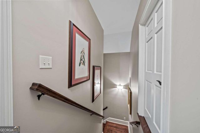 205 Lakecrest Drive NE, Milledgeville, GA 31061