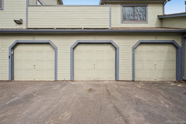 9175 W Cedar Drive E, Lakewood, CO 80226