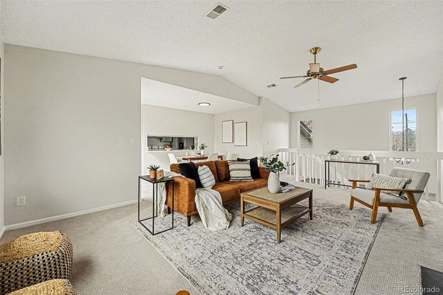 9175 W Cedar Drive E, Lakewood, CO 80226