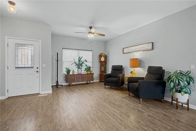 7 Shropshire Drive, Bella Vista, AR 72714