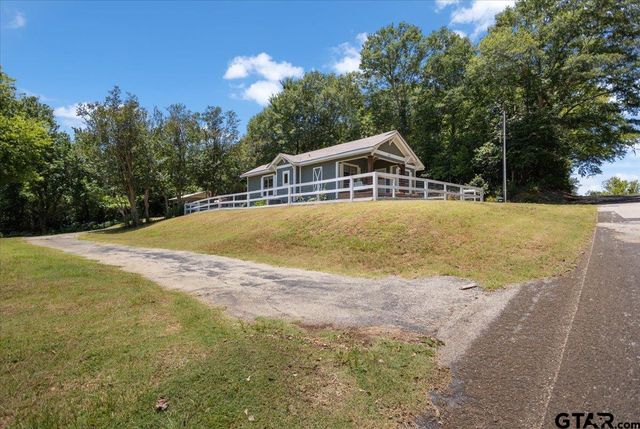 311 Johnson Rd, Winona, TX 75792