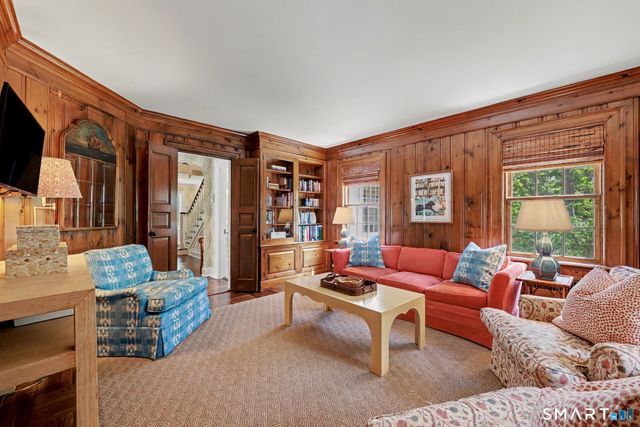 428 Laurel Road, New Canaan, CT 06840