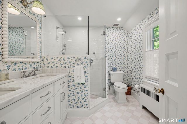428 Laurel Road, New Canaan, CT 06840
